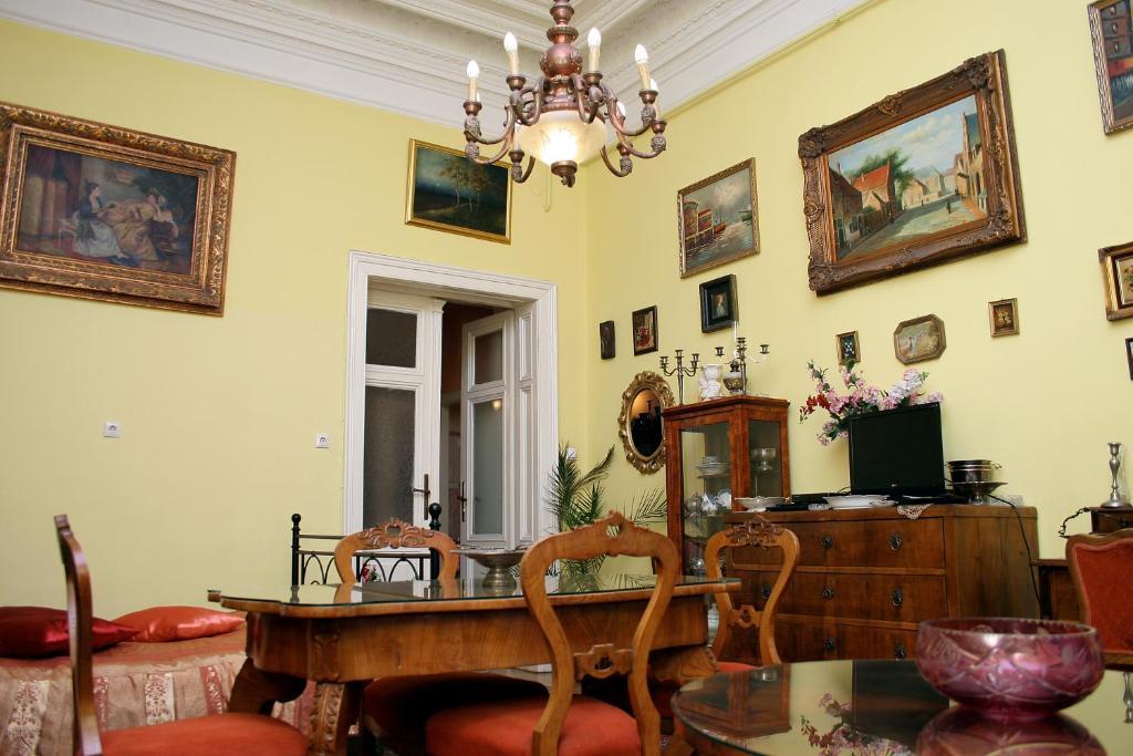 Budapest Tourist Apartments - Jozsef Koerut Exterior foto